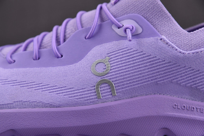 L0ew* sneaker