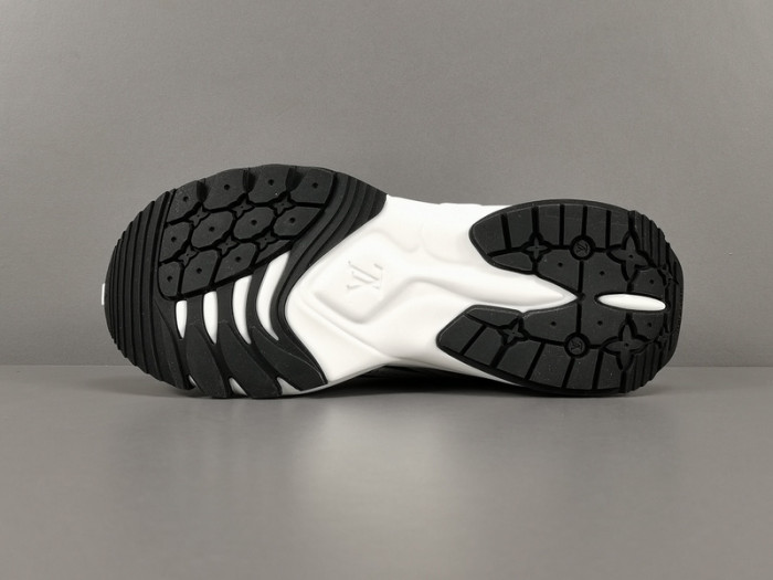 LUSV SNEAKERS