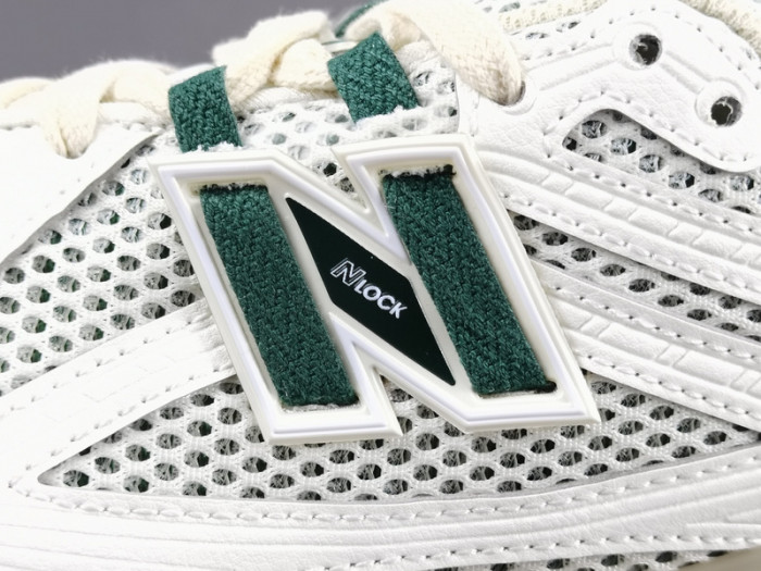 new Ba1an*e 1906r "white & green" m1906rq