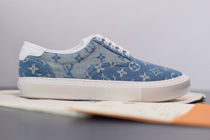 LUSV SNEAKERS