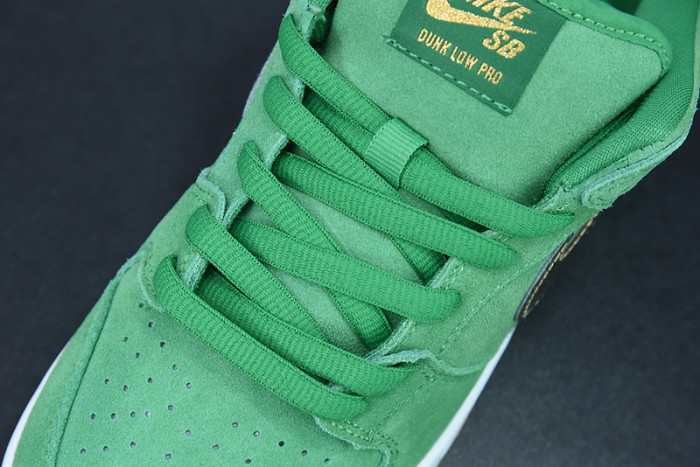 nike sb dunk low st. patR1ck