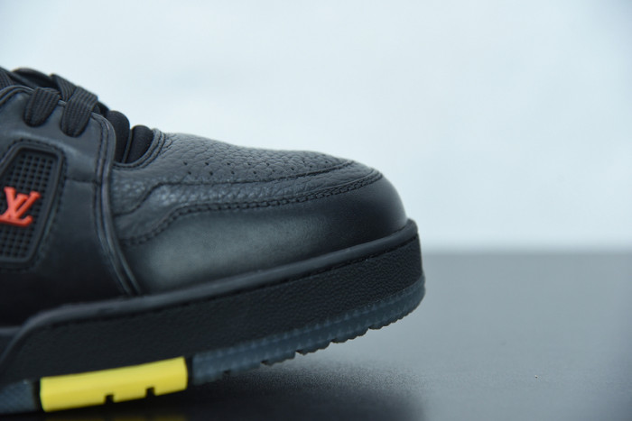 LUSV SNEAKERS
