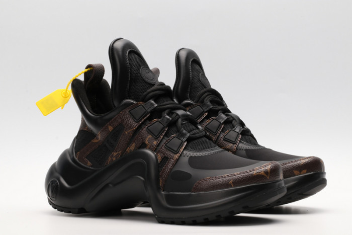 LUSV SNEAKERS