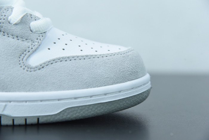 nike dunk sb low pro Ch10rophyll bq6817-011