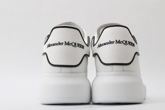 ALEXMQ Sneakers