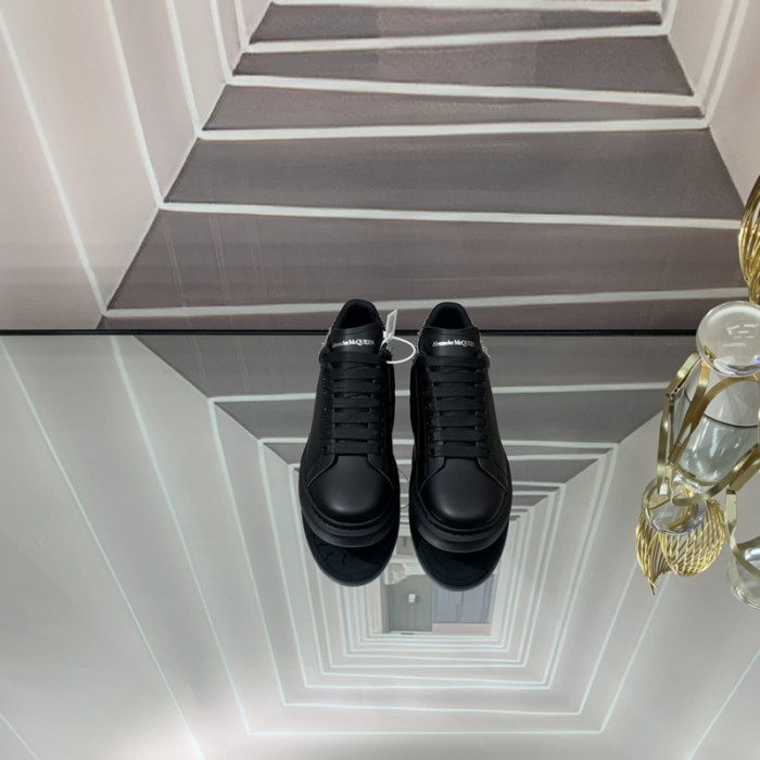 ALEXMQ Sneakers