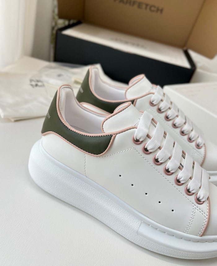 ALEXMQ Sneakers