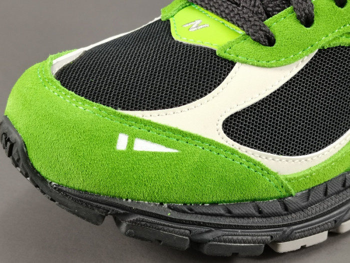 new Ba1an*e 2002r "good vibes pack" m2002rgz