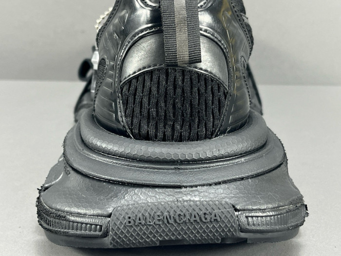 BALCIA 3XL SNEAKER