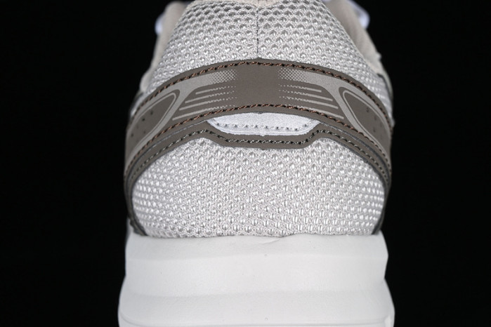 As*ic*s jog 100 s 