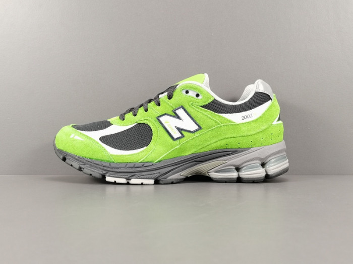 new Ba1an*e 2002r "good vibes pack" m2002rgz
