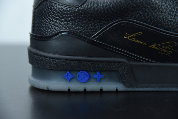 LUSV SNEAKERS