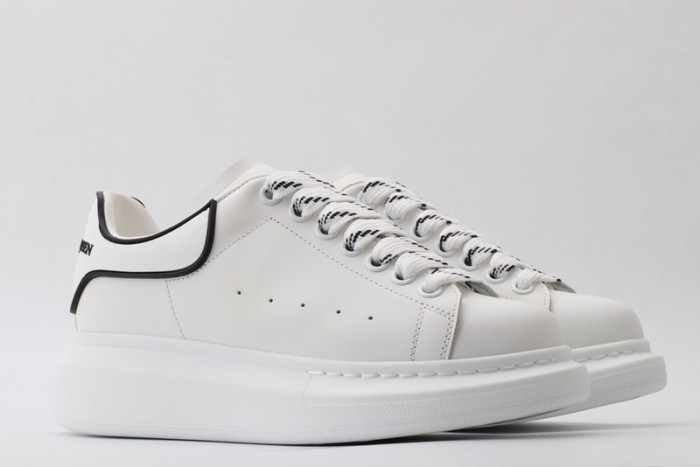 ALEXMQ Sneakers