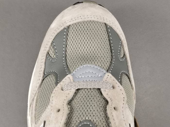 new Ba1an*e 991 made in uk "grey & white" m991gl