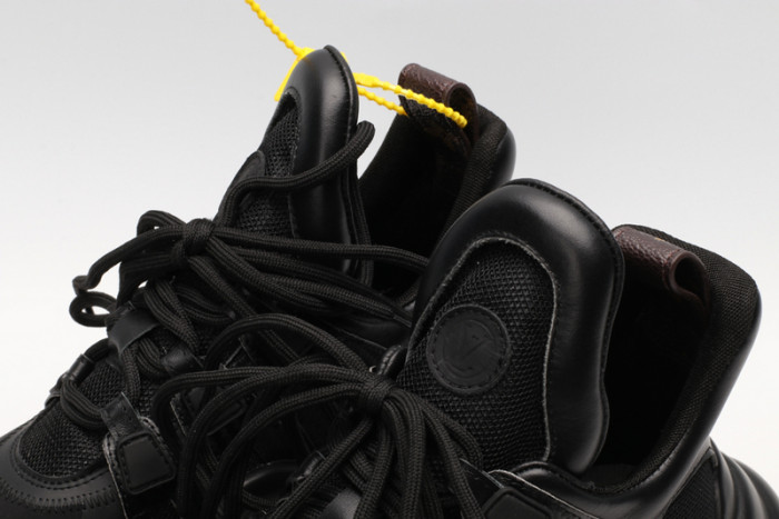 LUSV SNEAKERS