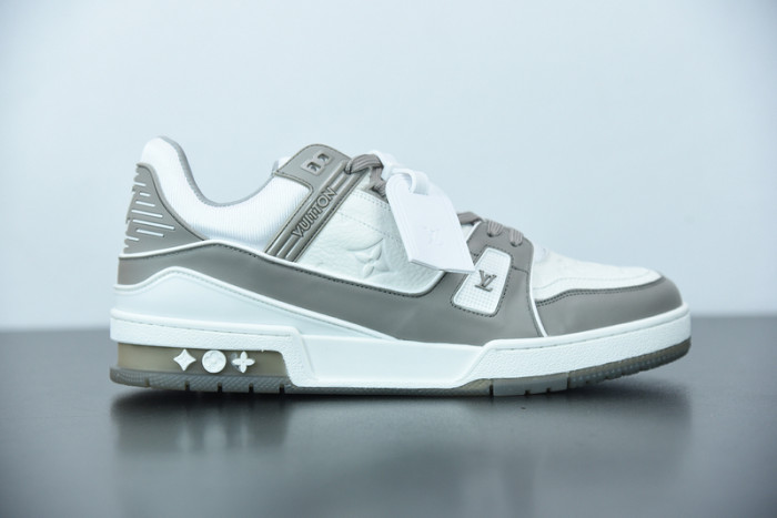 LUSV SNEAKERS
