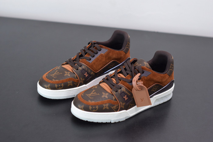 LUSV SNEAKERS
