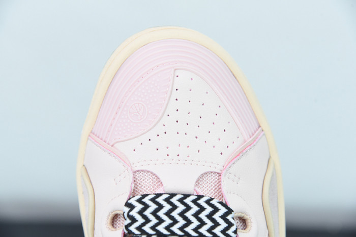 Lanu1n curb sneaker