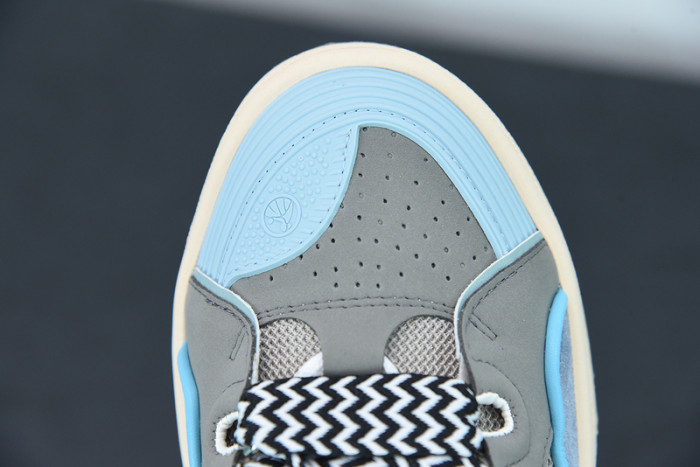 Lanu1n curb sneaker