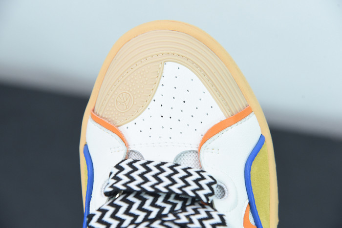 Lanu1n curb sneaker