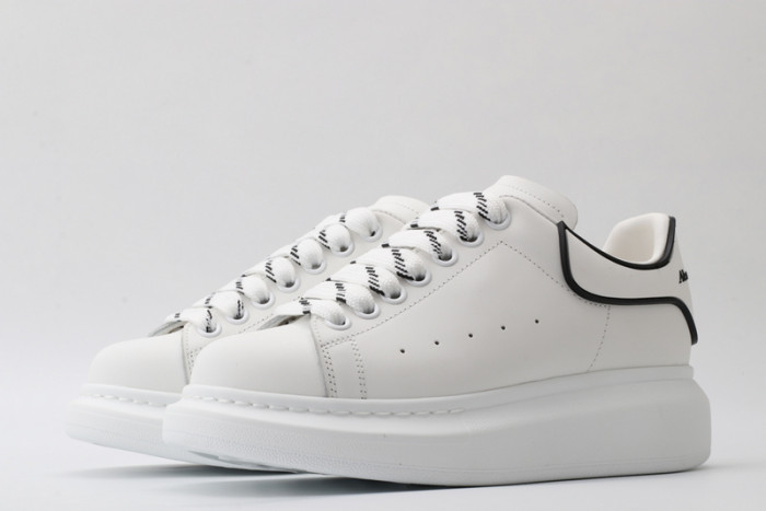 ALEXMQ Sneakers