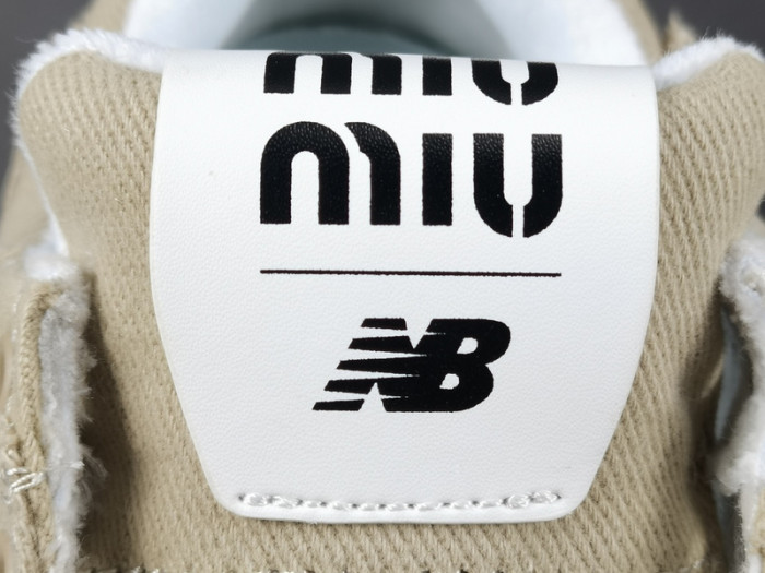 m1um1u x new Ba1an*e 574 5e765d csl f0044 f015