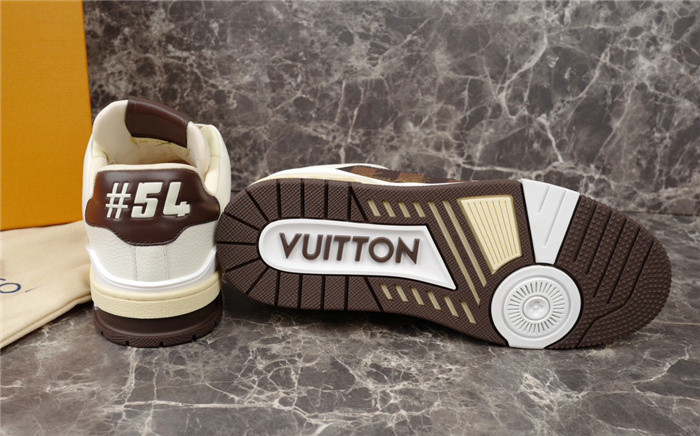 LUSV SNEAKERS