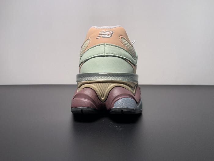 new Ba1an*e 9060 "clay ash" u9060gca