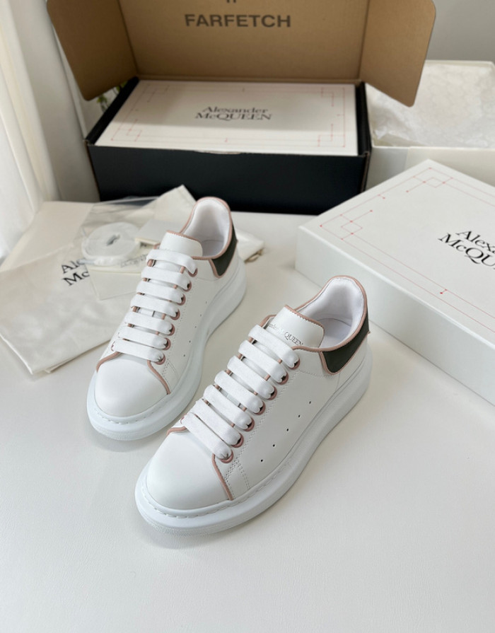 ALEXMQ Sneakers