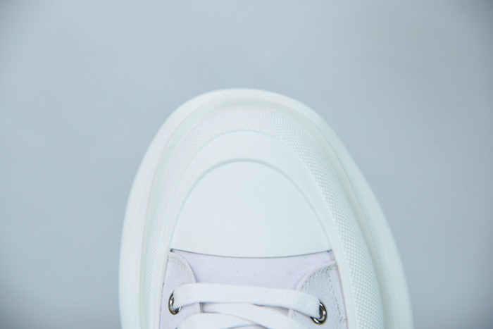 ALEXMQ Sneakers