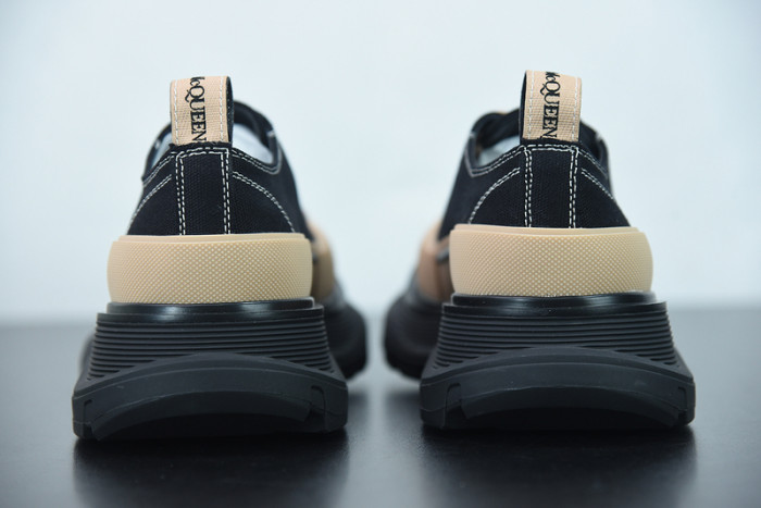 ALEXMQ Sneakers