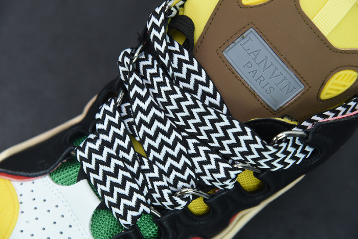 Lanu1n curb sneaker