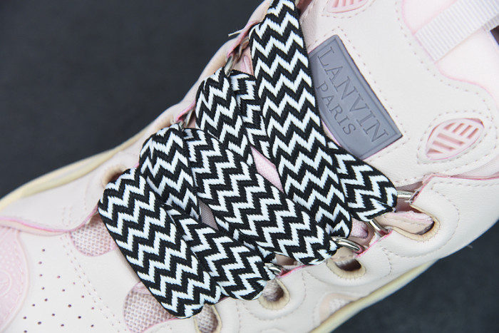 Lanu1n curb sneaker