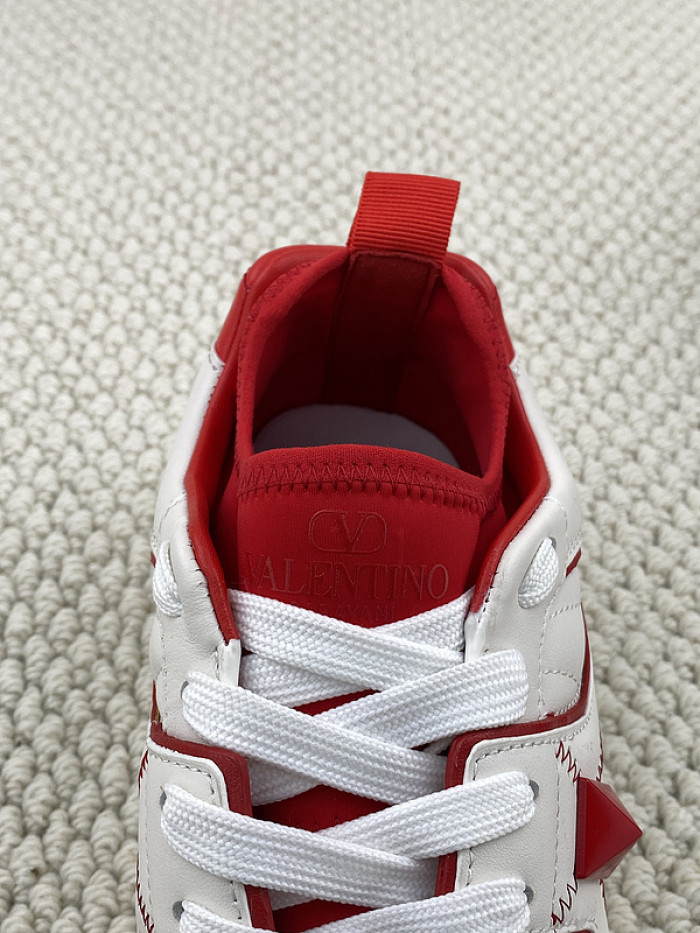 Va1e*ntin0 garavani sneaker