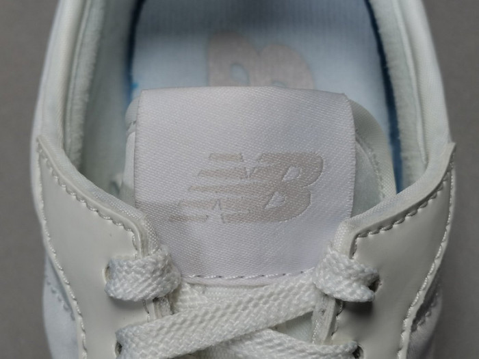 (wmns) new Ba1an*e 327 