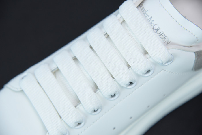 ALEXMQ Sneakers