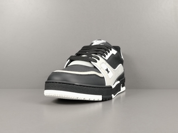 LUSV SNEAKERS