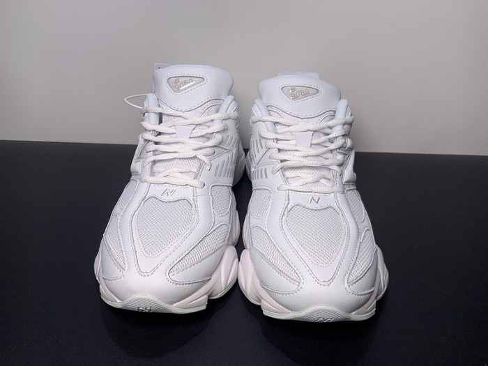 new Ba1an*e 9060 "triple white" u9060nrj