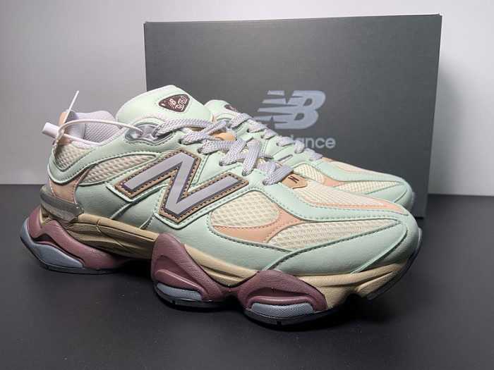 new Ba1an*e 9060 "clay ash" u9060gca