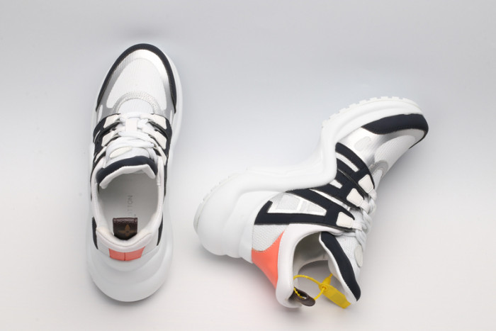 LUSV SNEAKERS