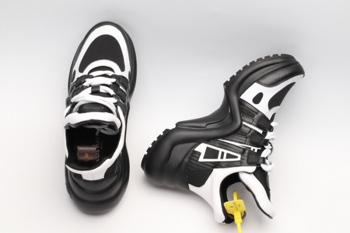 LUSV SNEAKERS