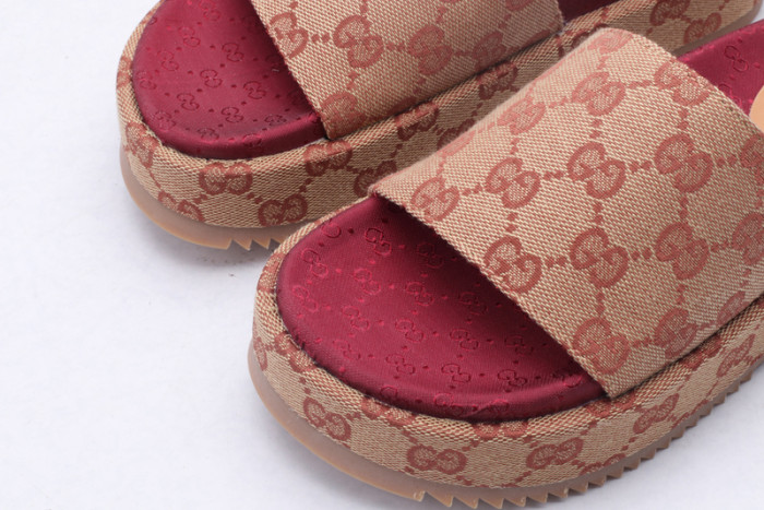 GCI GG Slide Sandal