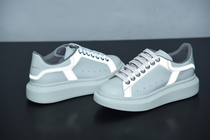 ALEXMQ Sneakers