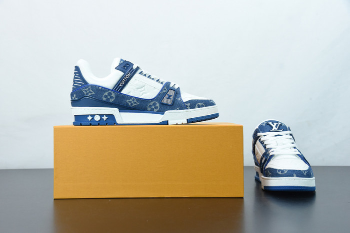 LUSV SNEAKERS