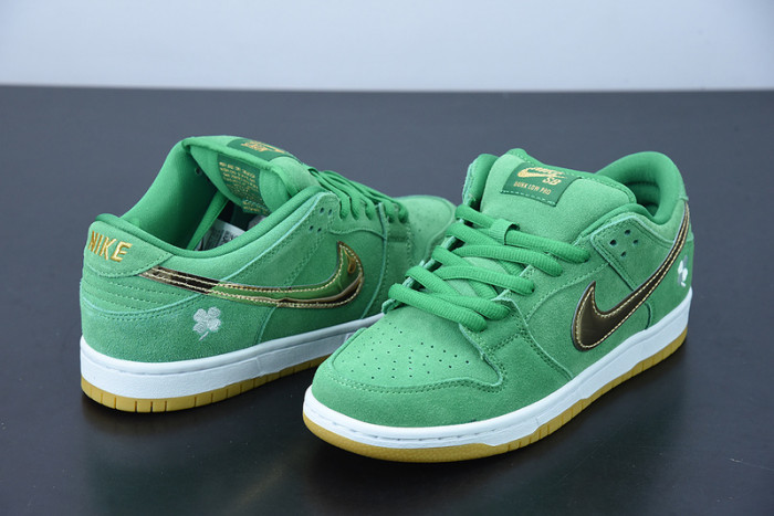 nike sb dunk low st. patR1ck