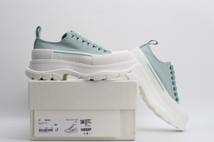 ALEXMQ Sneakers