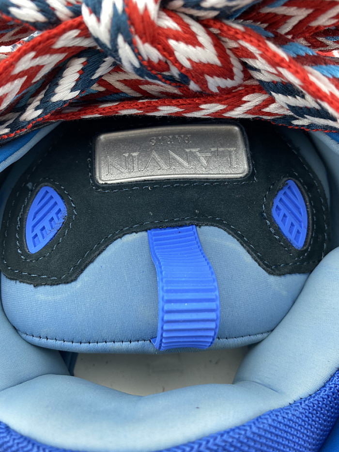 Lanu1n curb sneaker