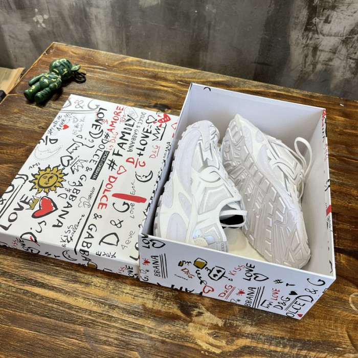 DG SNEAKER