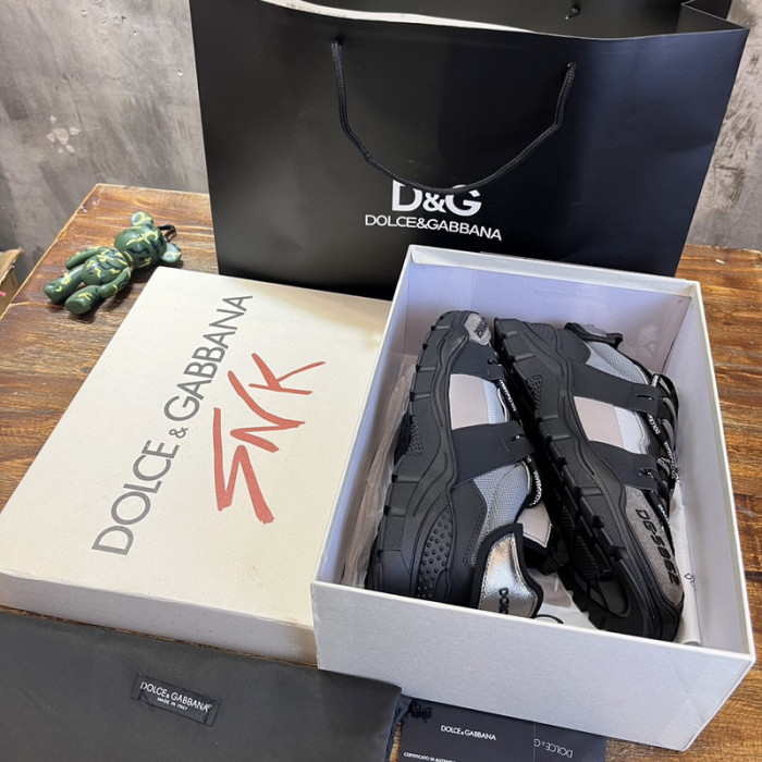 DG SNEAKER