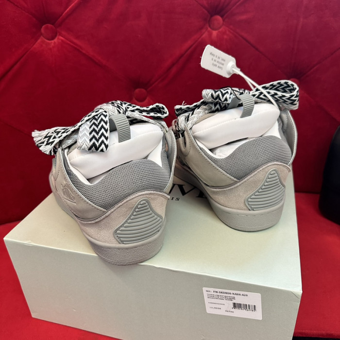 Lanu1n curb sneaker